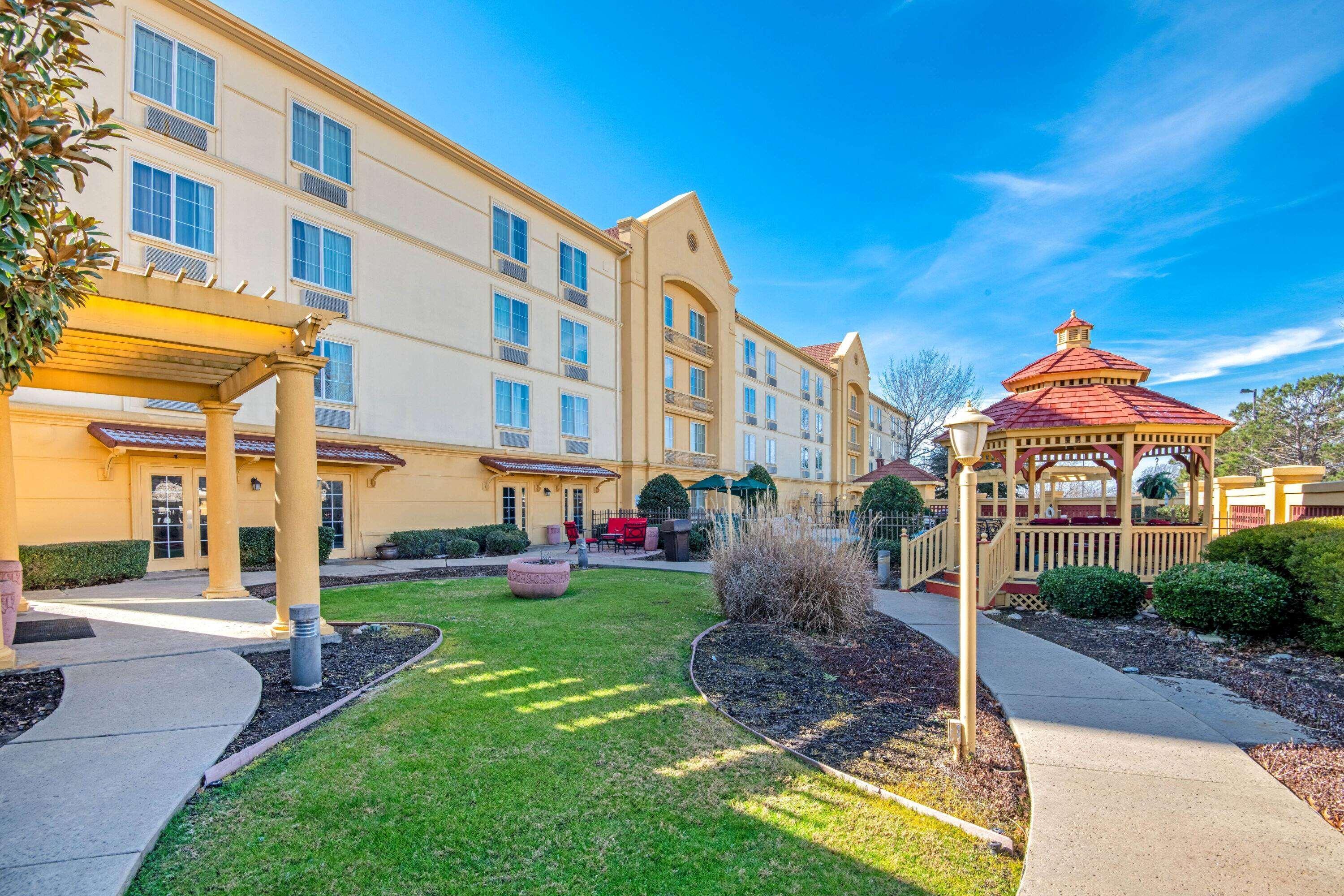 La Quinta By Wyndham Sherman Exterior photo