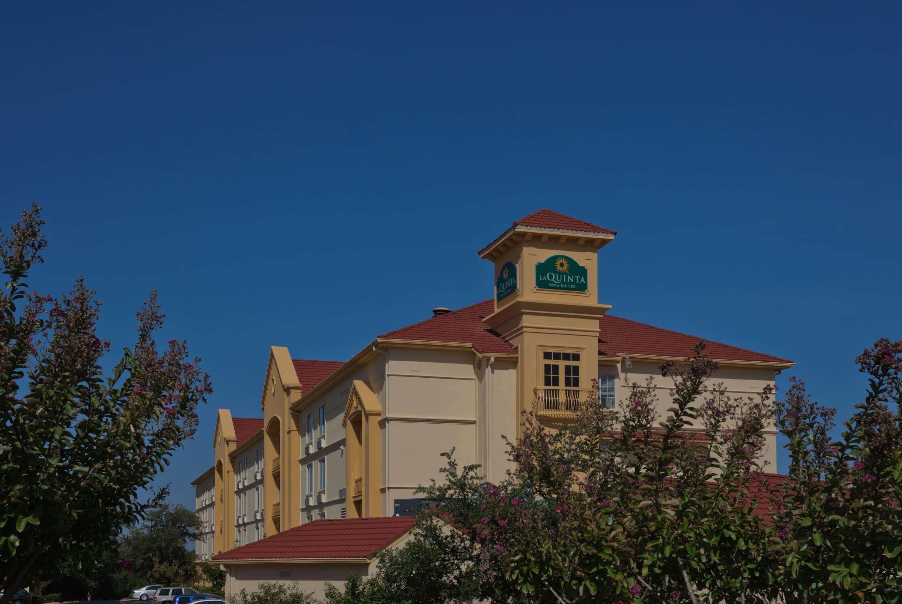 La Quinta By Wyndham Sherman Exterior photo