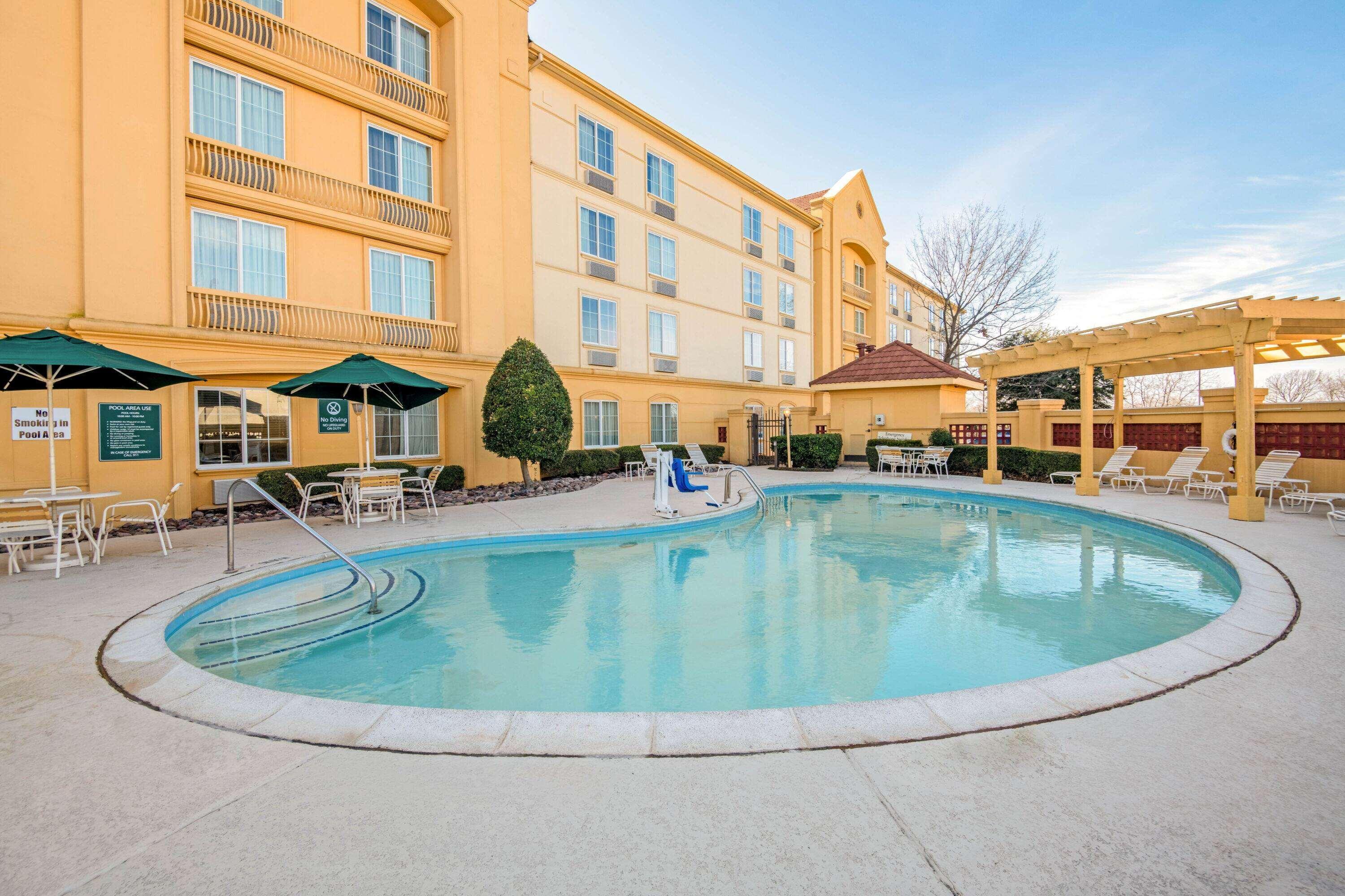 La Quinta By Wyndham Sherman Exterior photo