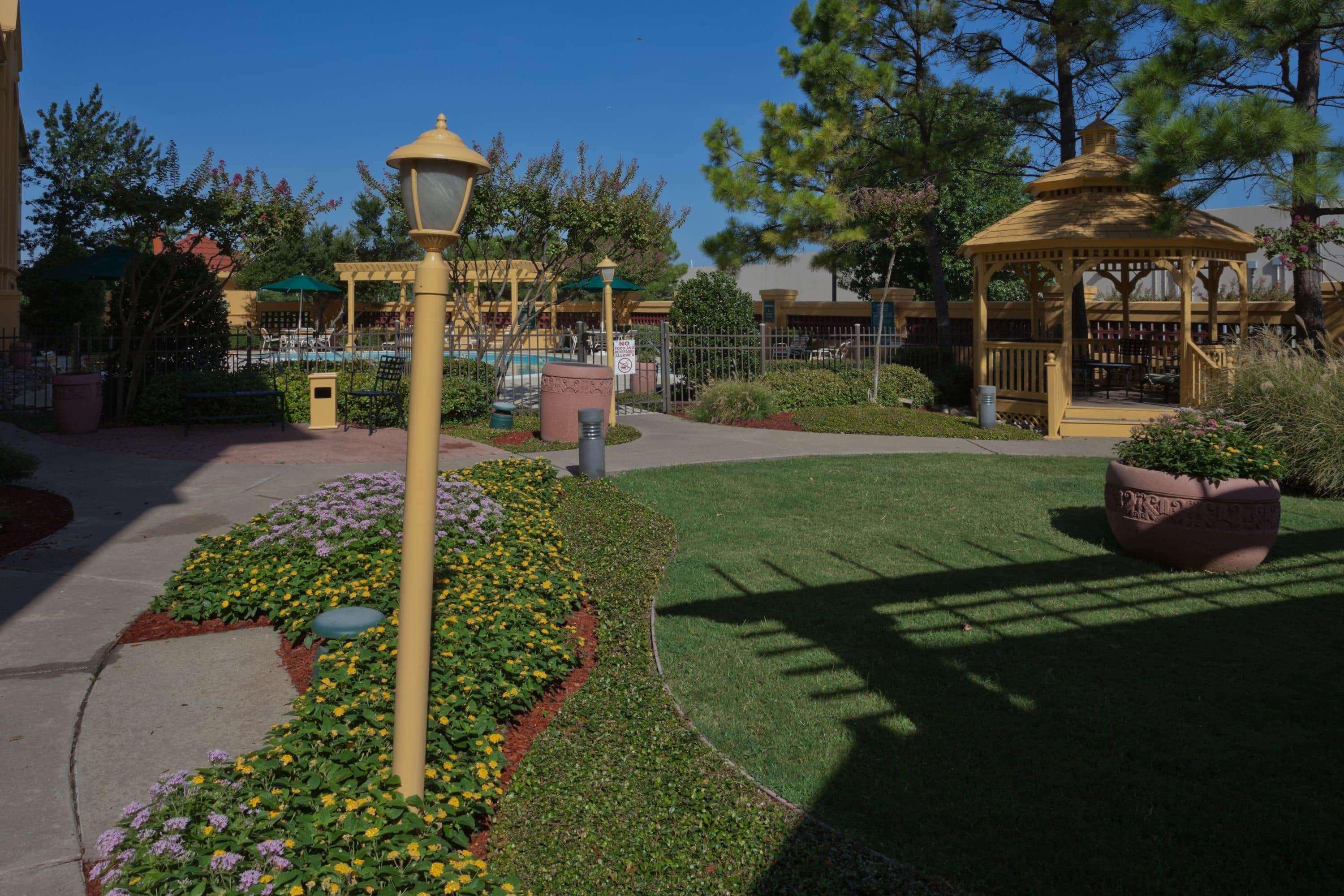 La Quinta By Wyndham Sherman Exterior photo