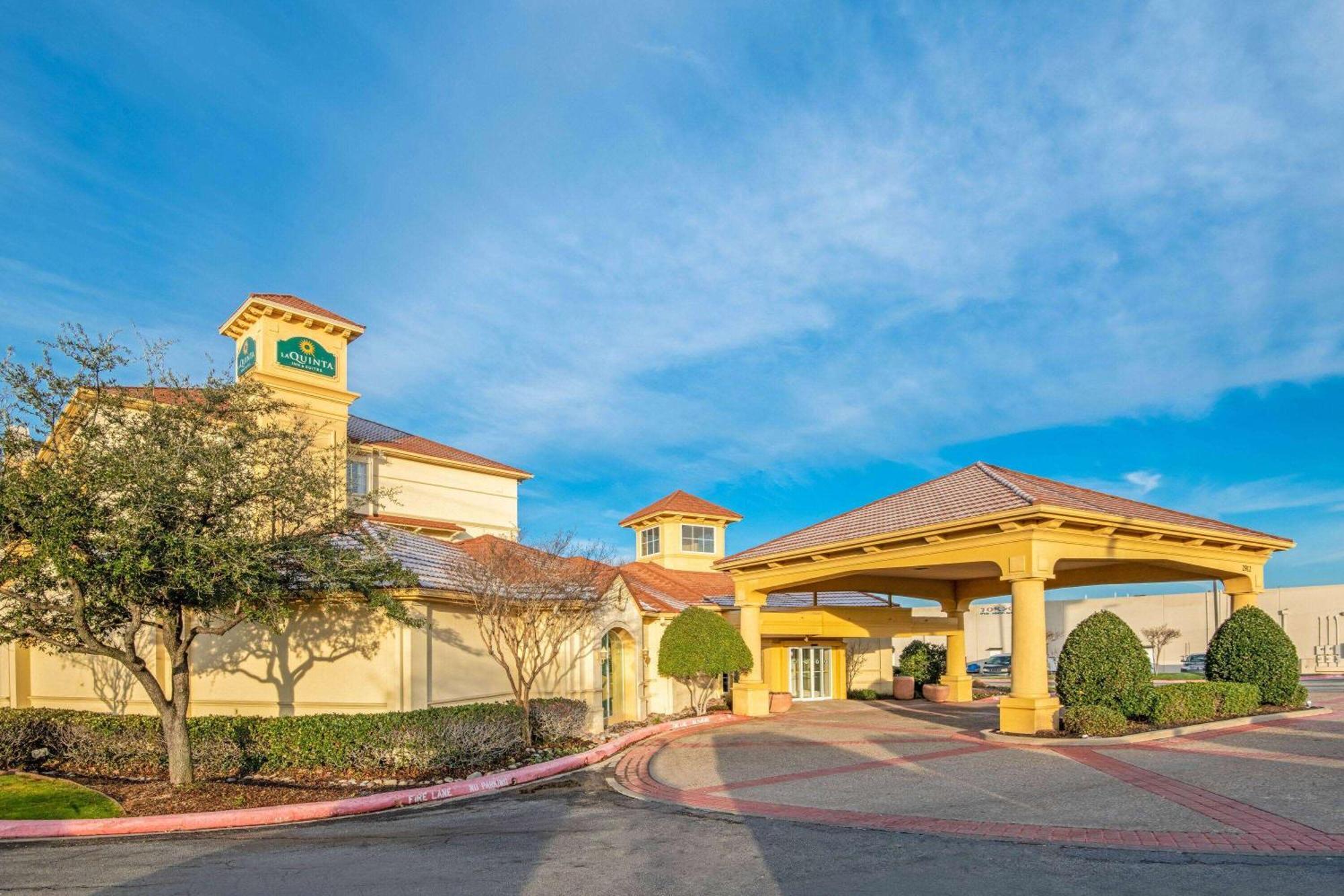 La Quinta By Wyndham Sherman Exterior photo